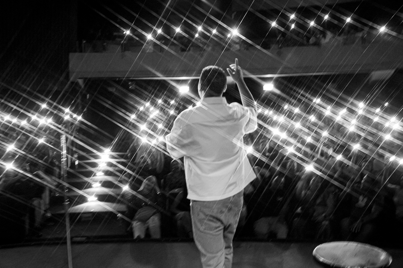 Carluis Medina en escenario